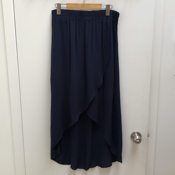 Splendid Skirt - high/low design. elastic waist. navy M - Picture 3 of 7